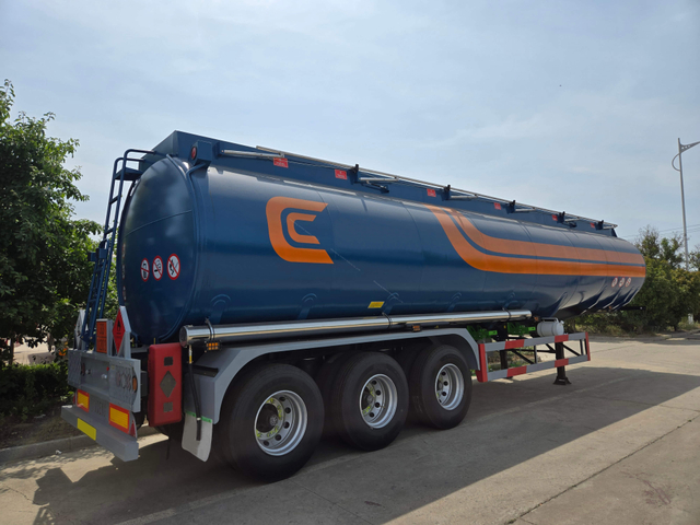 3 Axiles 40000L T.Cailer de combustible